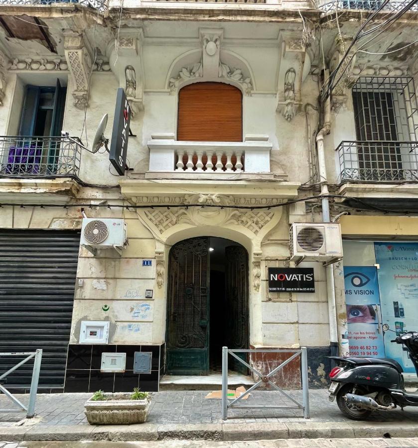 Appartement Dans Immeuble Haussmanien Algiers Luaran gambar